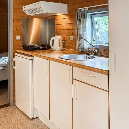 2 Bedroom Stunning In Ferienhaus
