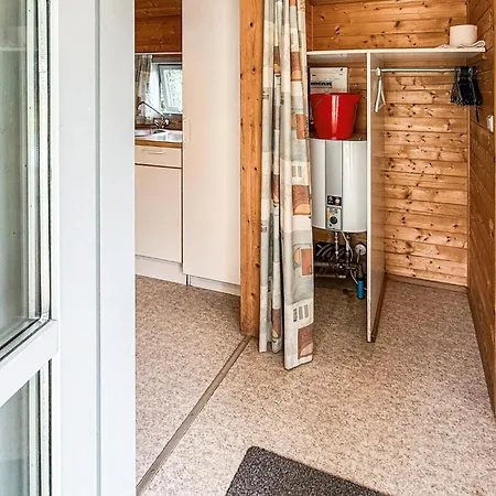 2 Bedroom Stunning In Ferienhaus